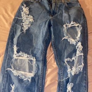 Vibrant m.i.u ripped jeans